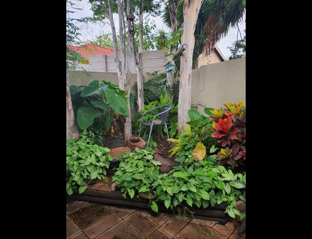 3 BEDROOM FREEHOLD FOR SALE IN WATERVAL EAST